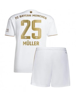 Bayern Munich Thomas Muller #25 Auswärts Trikotsatz für Kinder 2022-23 Kurzarm (+ Kurze Hosen)